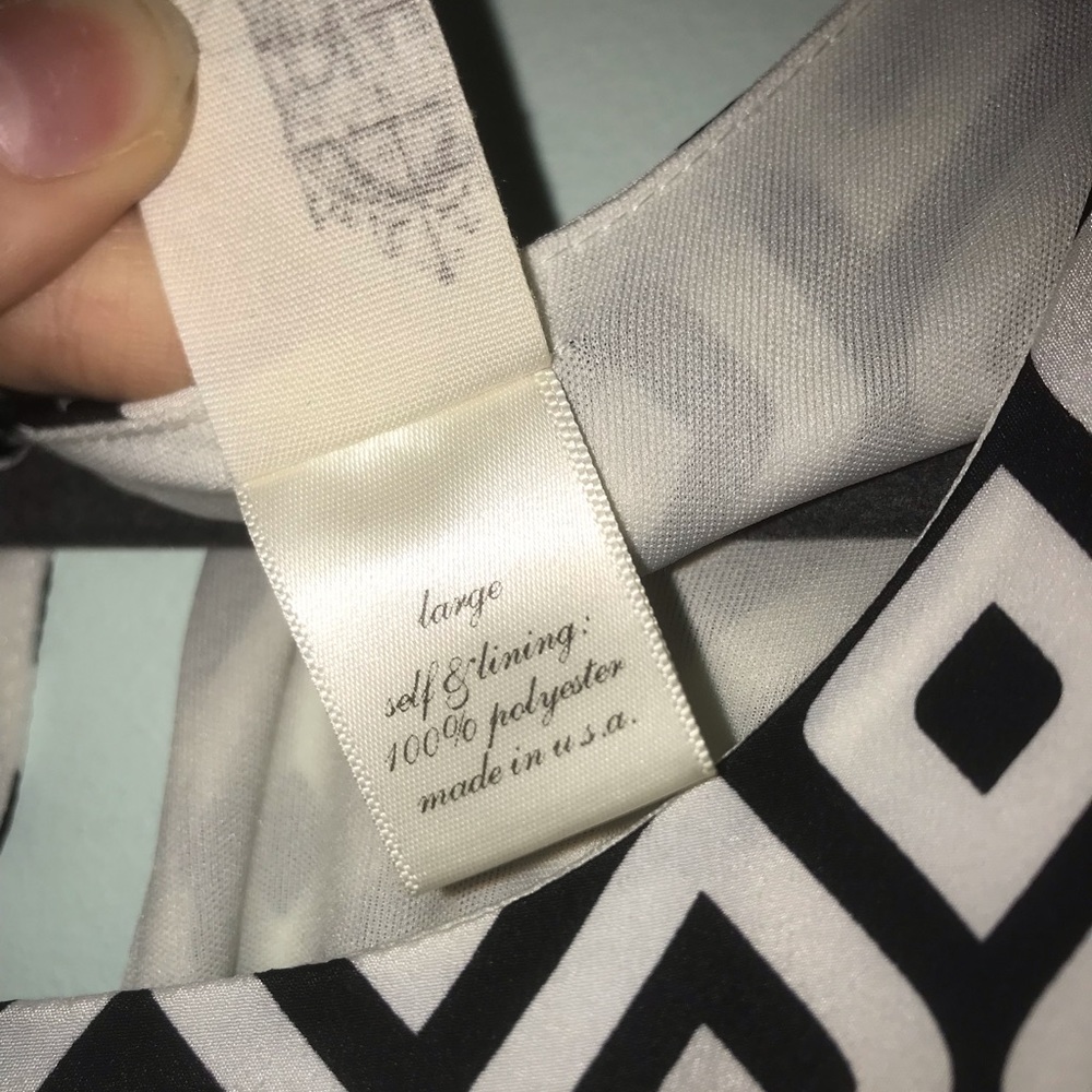 Francesca’s Black and White Dress Size Large - Picture 2 of 3